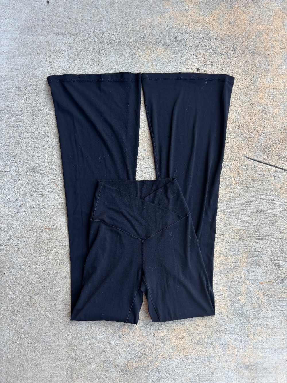 Black Aerie Crossover Flare Leggings